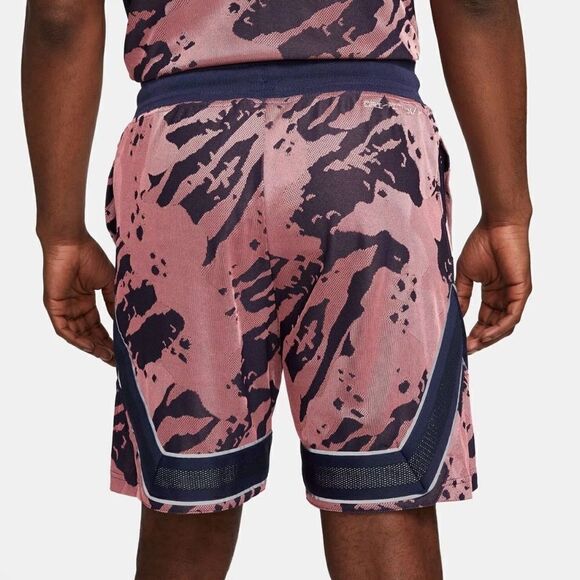 Nike Basketball Athletic Shorts 8" ADV Premium $120 - Picture 2 of 8